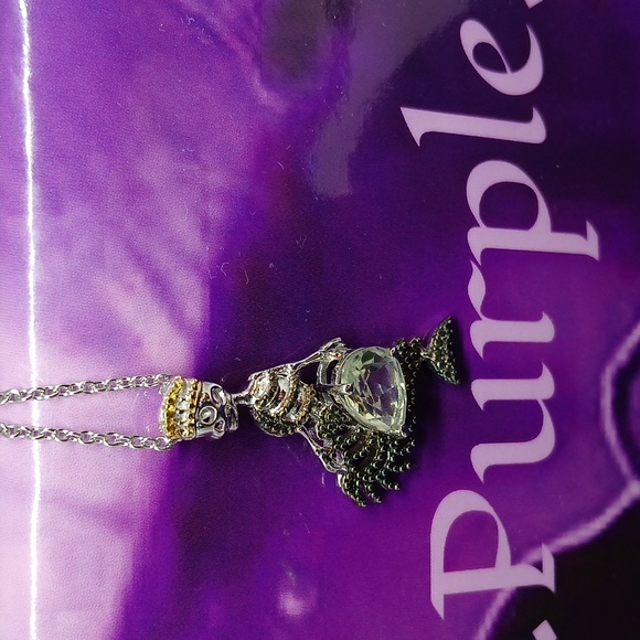 2301467-2 Green Amethyst Skeletal Mermaid Necklace - Picture 4 of 4